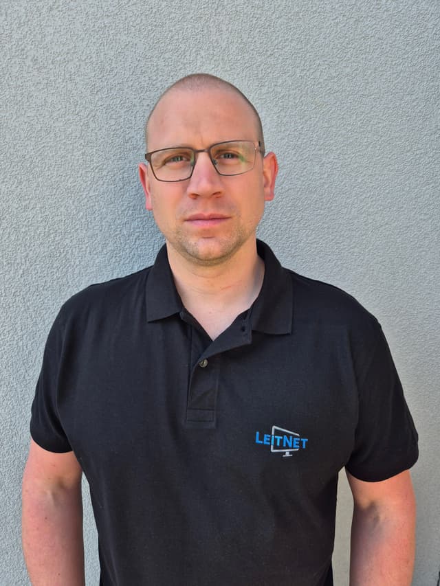 Julian von Glasow LeitNet